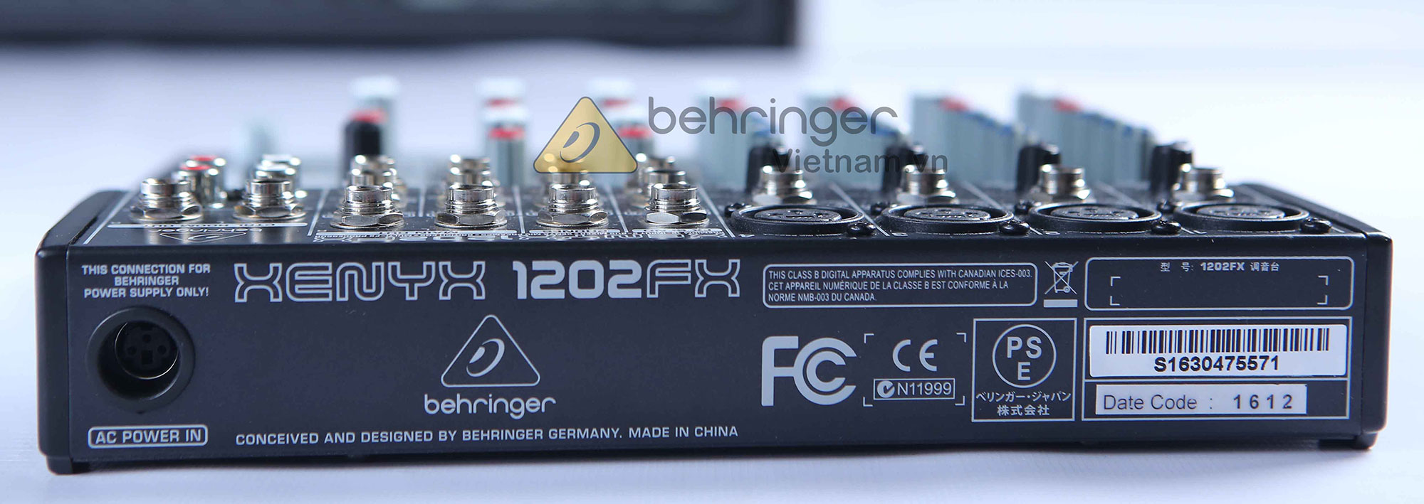 Mixer Behringer XENYX 1202FX