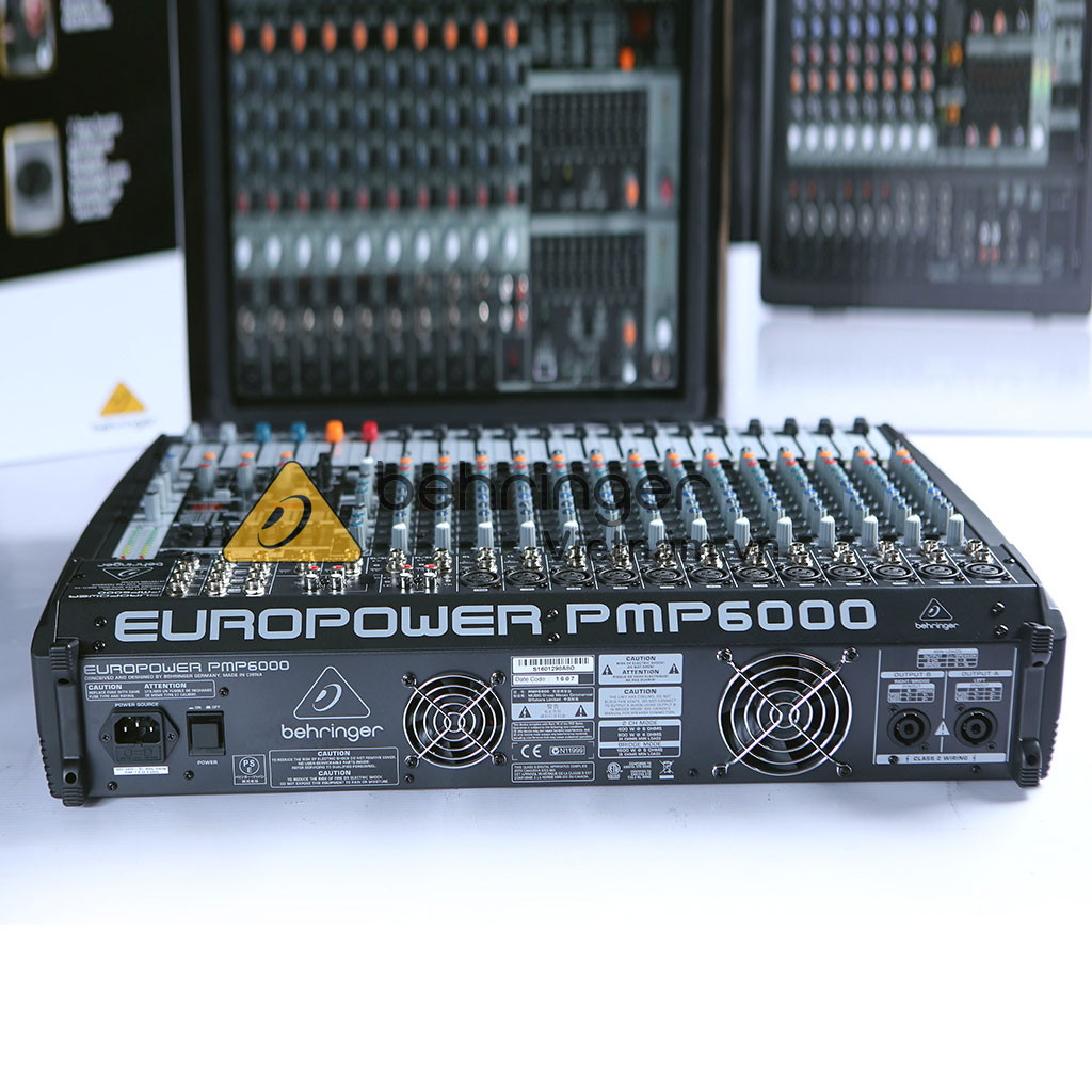 Mixer liền công suất Behringer PMP6000 ( EUROPOWER PMP6000 )