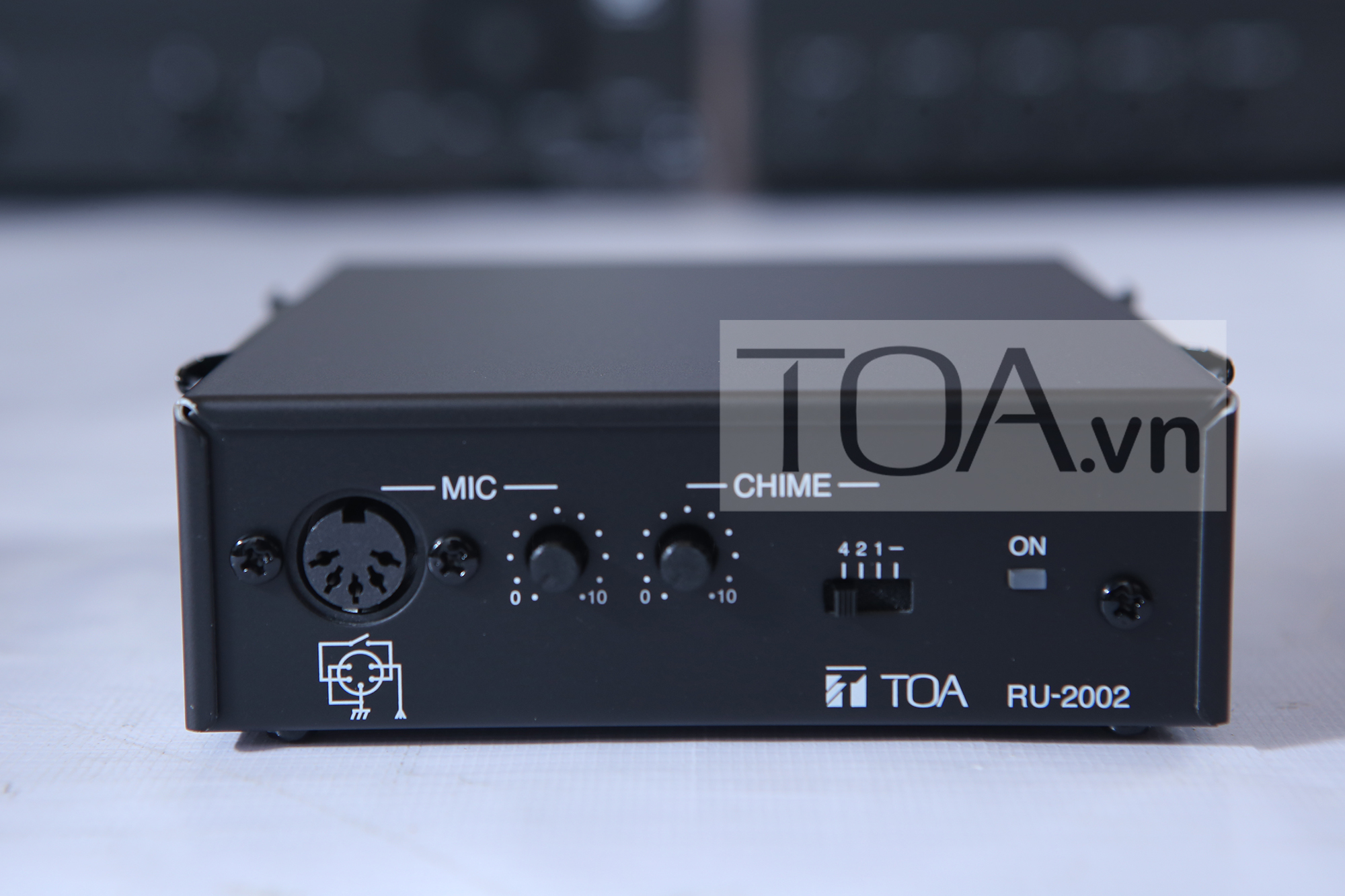 Bộ tăng âm cho Micro PM 660 TOA RU-2002