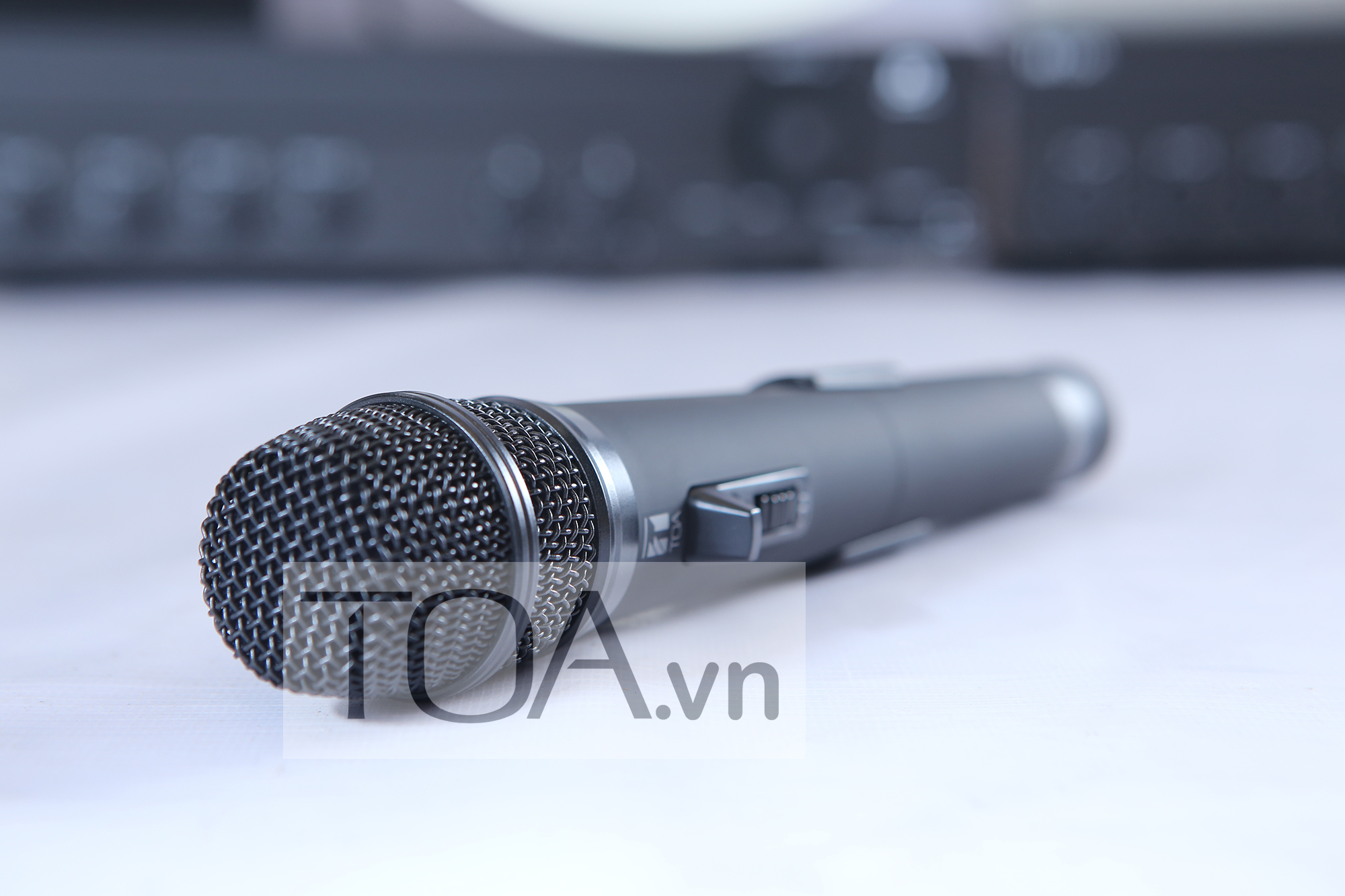 Microphone không dây TOA WM-5225