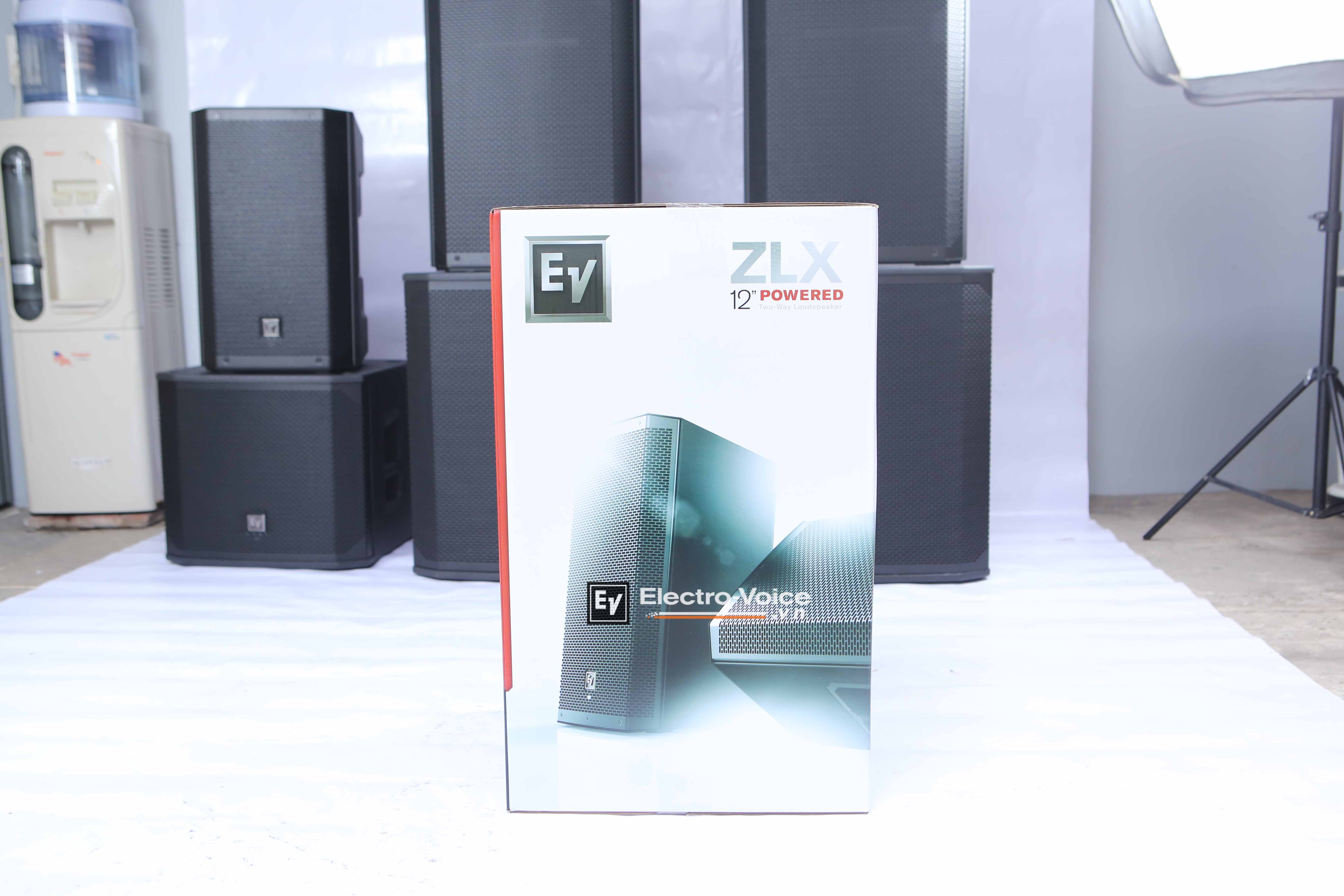 Loa full đơn Electro Voice ZLX-12P