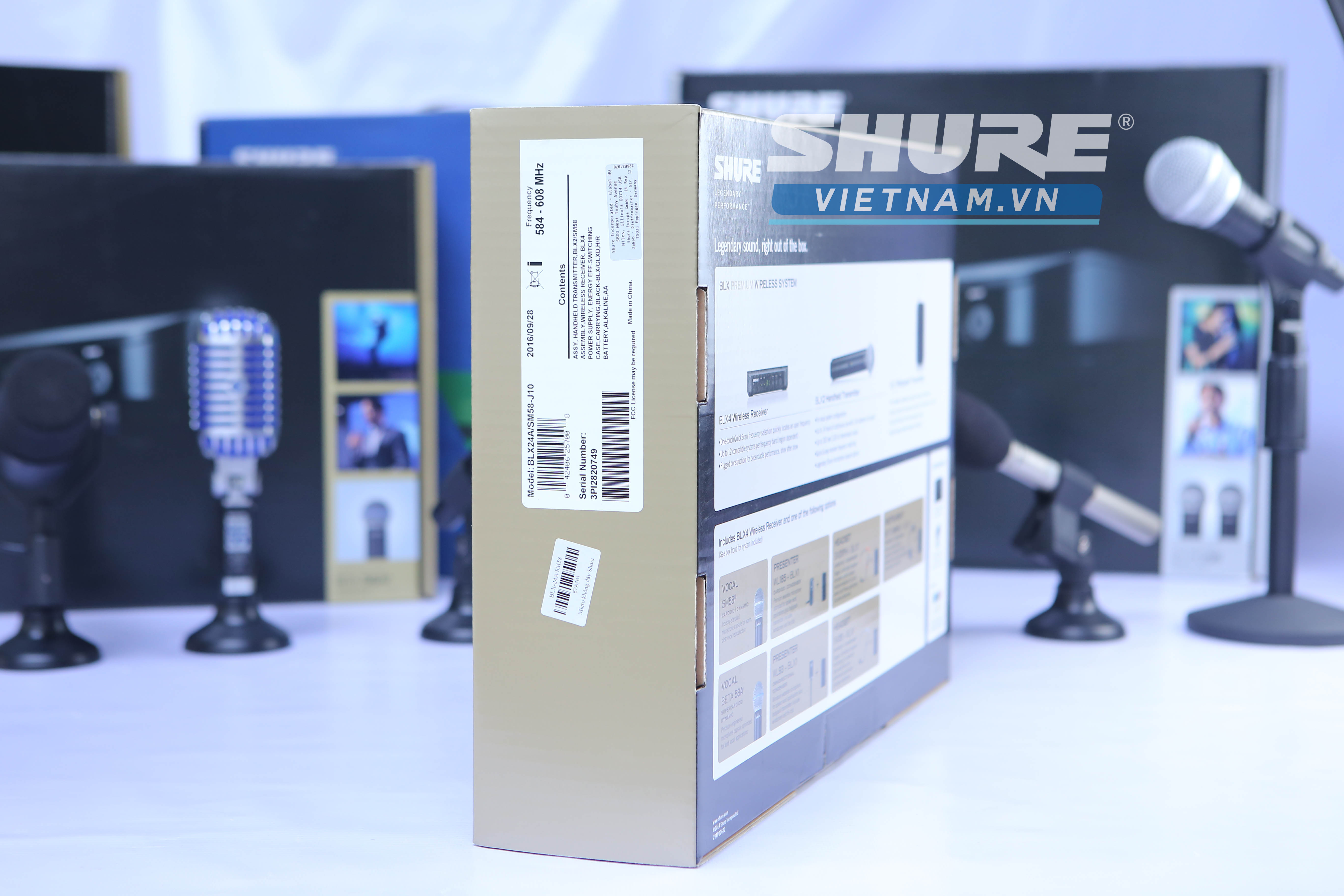 Shure BLX24A/SM58 : Bộ thu và phát kèm micro không dây cầm tay