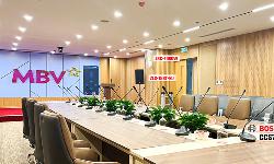 Phòng họp trực tuyến cho ngâng hàng : hệ thống hội thảo BOSCH CCS 700, camera hội nghị Lumens , Loa EV LRC