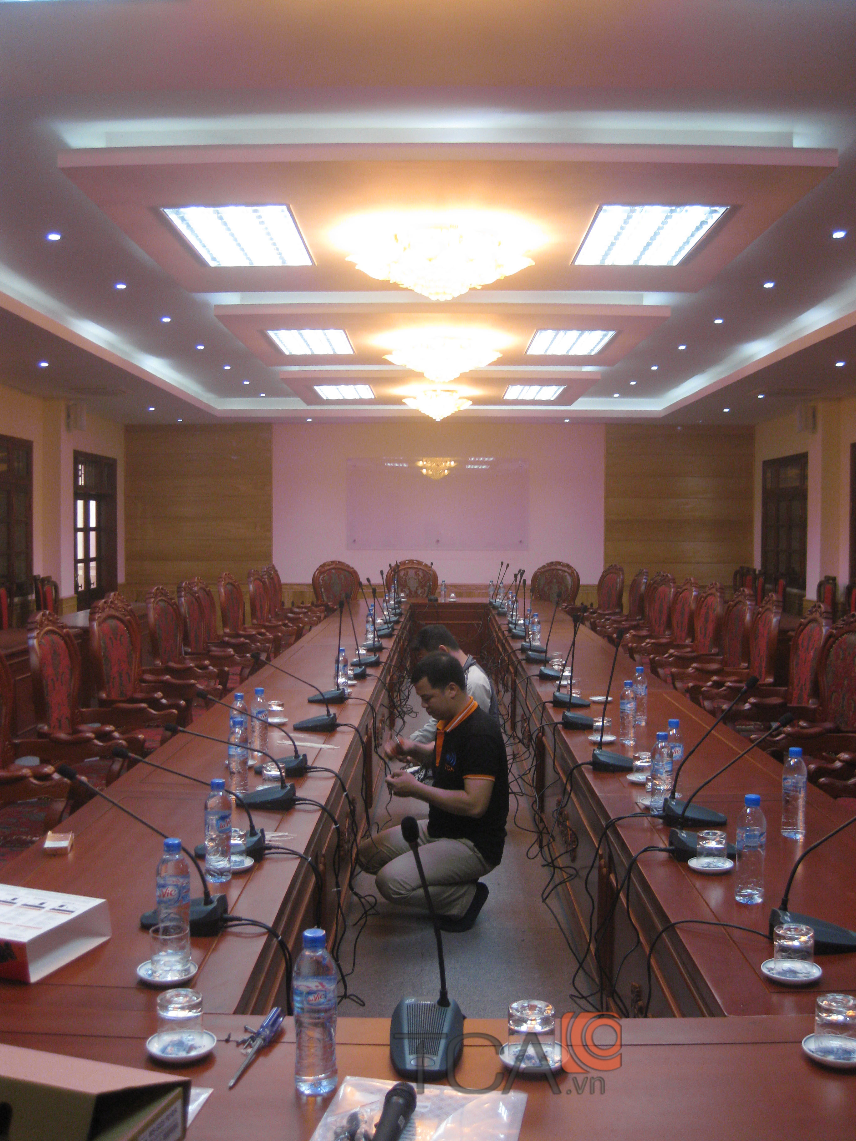 Âm thanh phòng họp hội nghị JTS: hệ thống hội thảo UBND Huyện Mỹ Đức, Hà Nội