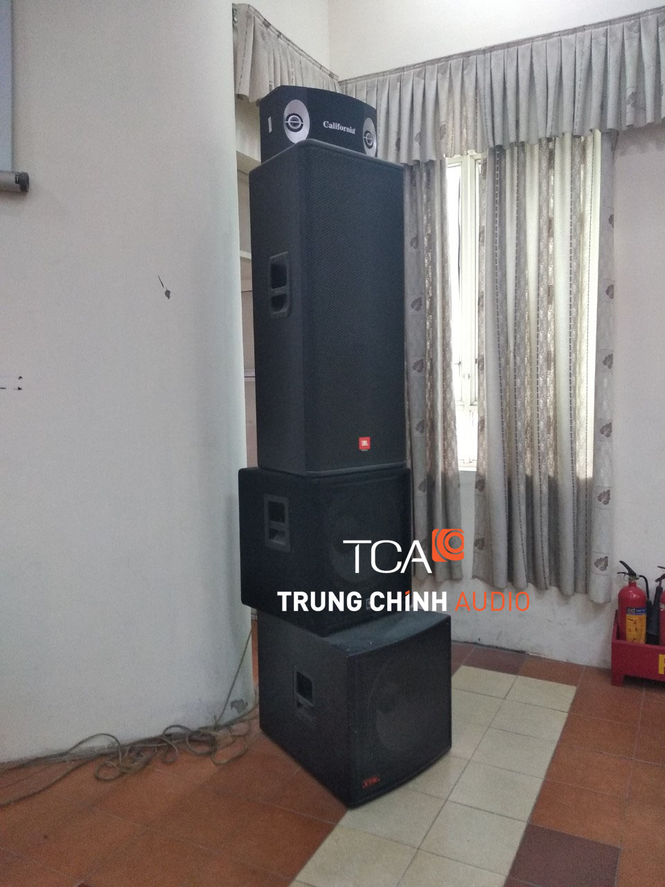 Bộ dàn âm thanh hội trường, ánh sáng sân khấu: Trường đại học Lao Động Xã Hội, Hà Nội