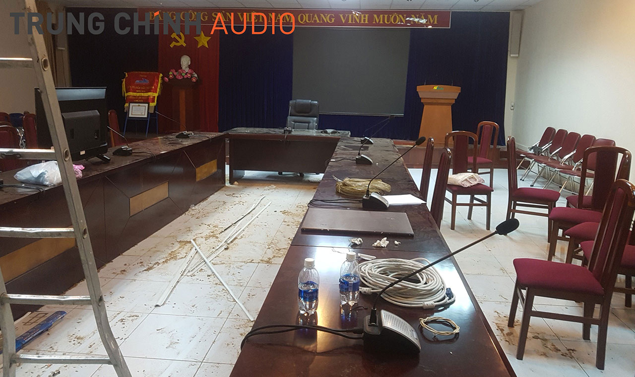 Hệ thống âm thanh thông báo, phòng họp hội thảo: CTY tín hiệu Đường Sắt Sài Gòn