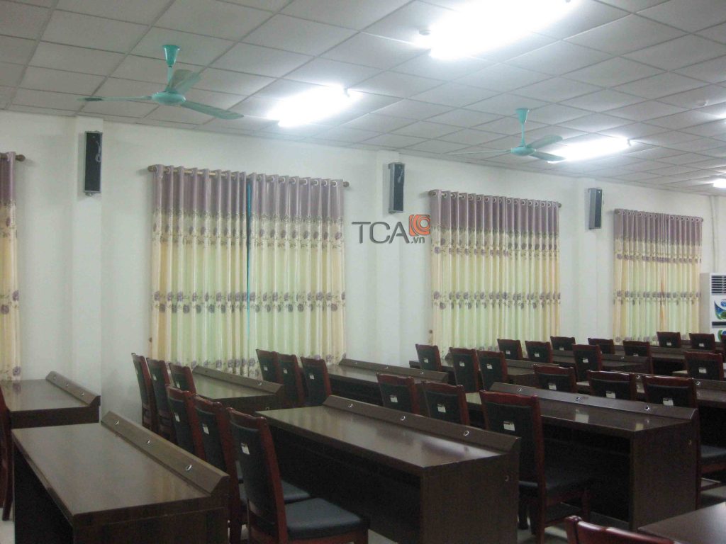 Hệ thống âm thanh hội thảo TOA TS-680: phòng họp hội nghị Sở nội vụ tỉnh Điện Biên