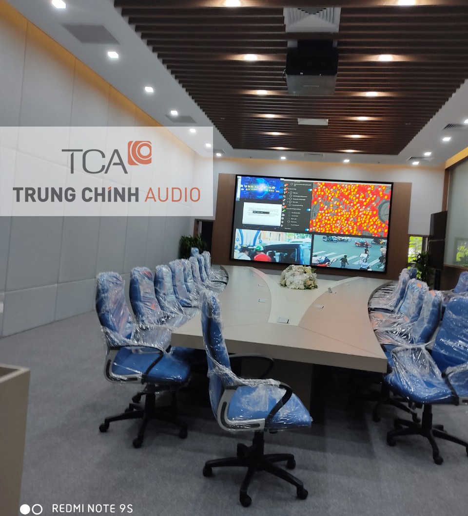 Hệ thống hội thảo Bosch CCS 1000D, phòng họp trực tuyến: Công An TP. Hồ Chí Minh