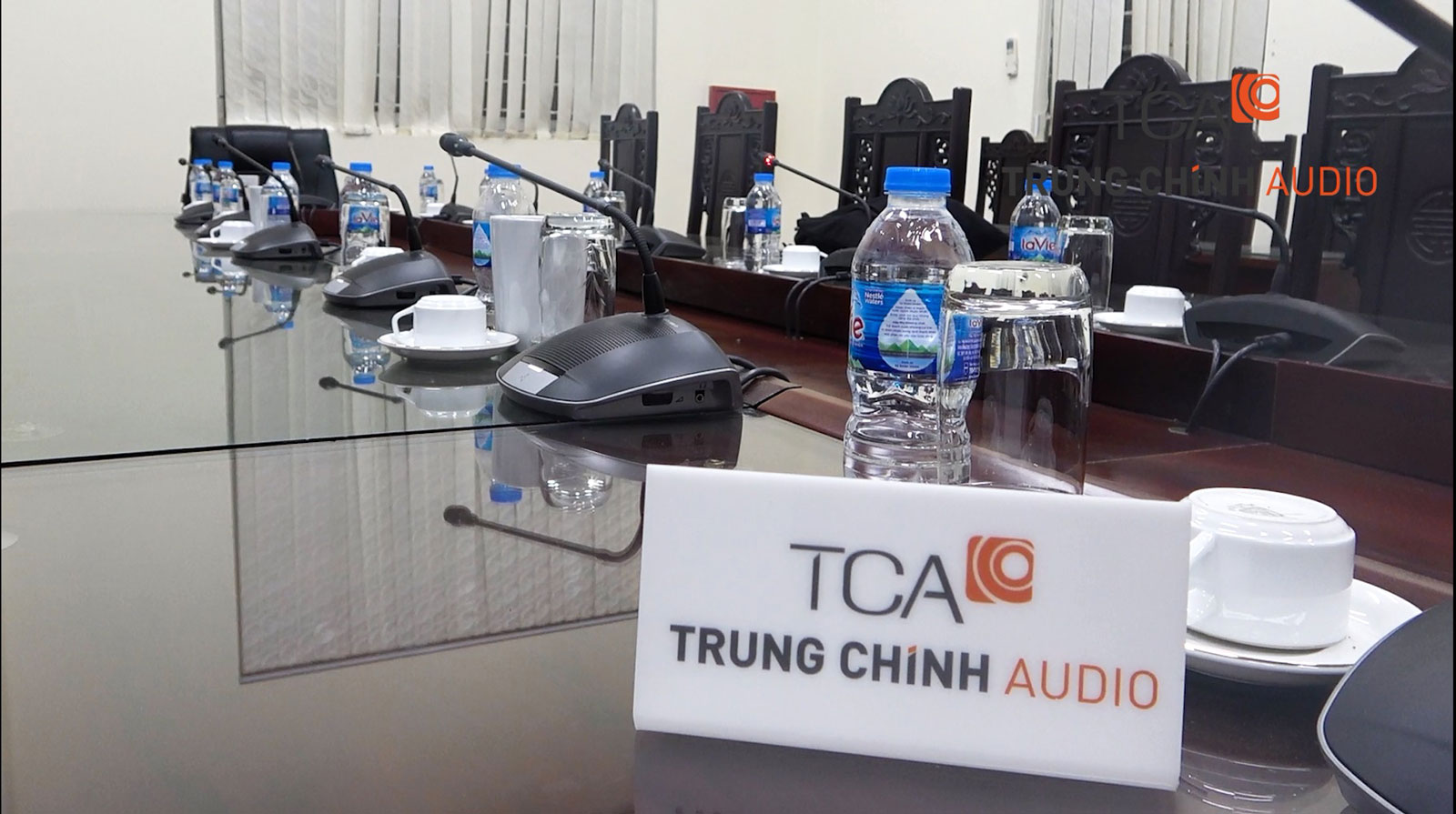 Lắp đặt phòng họp trực tuyến Bosch CCS 1000D, âm thanh Ngân hàng nhà nước Tuyên Quang