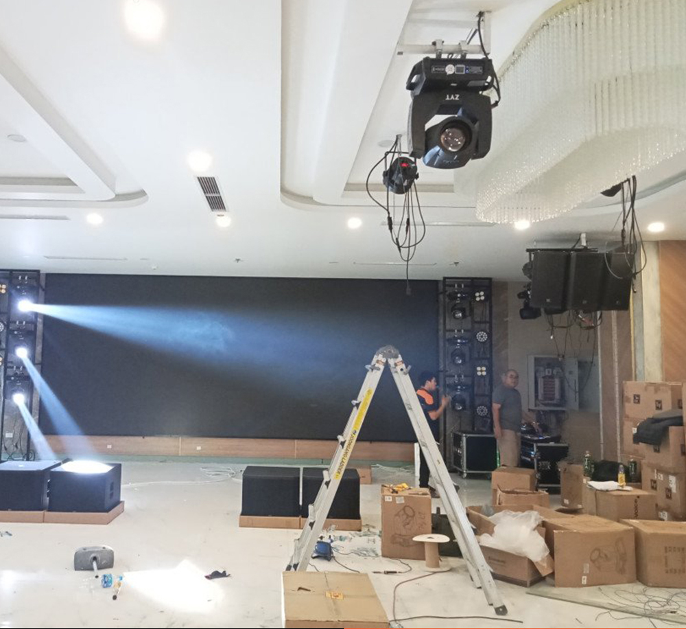 Lắp đặt âm thanh - ánh sáng sân khấu hội trường khách sạn Selegend Thái Bình