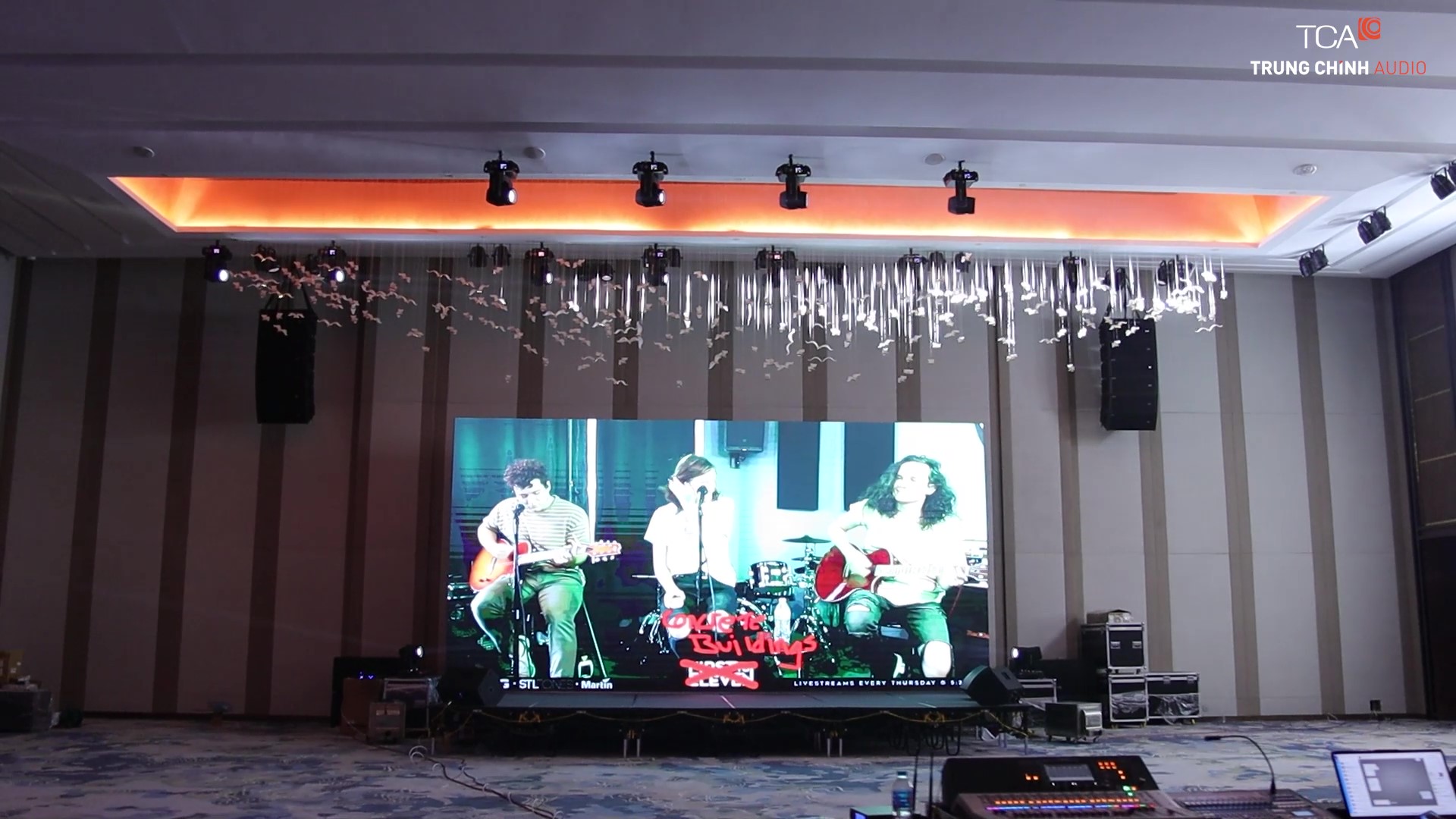 Âm thanh ánh sáng sân khấu hội trường chuyên nghiệp: Khách sạn Crowne Plaza,Vĩnh Phúc