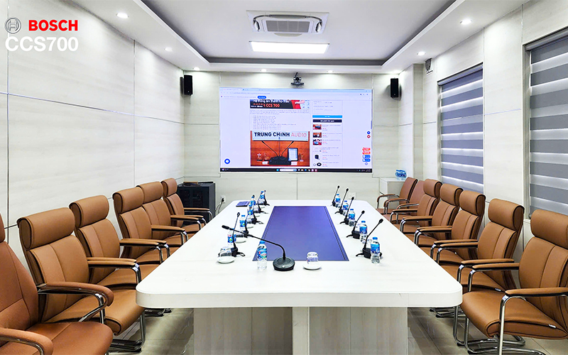 Hệ thống âm thanh hội thảo Bosch CCS700 và Camera hội nghị Lumens : Công ty NPCETC