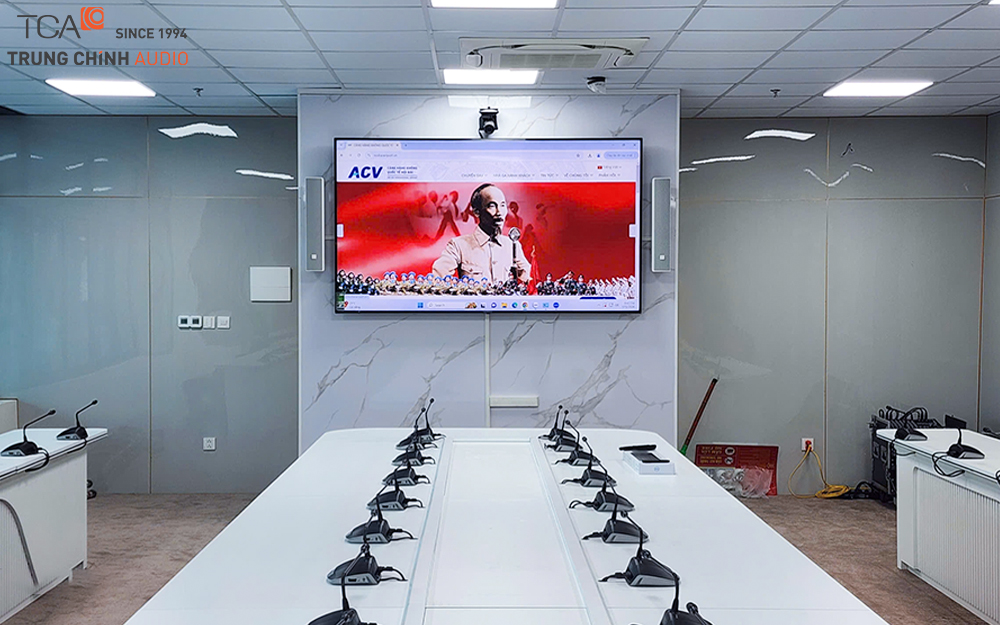 Hệ thống hội nghị trực tuyến Bosch CCS1000 & Camera phòng hop: Cảng hàng không quốc tế Nội Bài