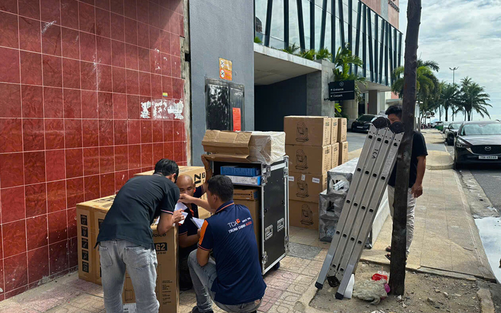 Lắp đặt hệ thống âm thanh sân khấu hội trường: Khách sạn Sheraton Nha Trang