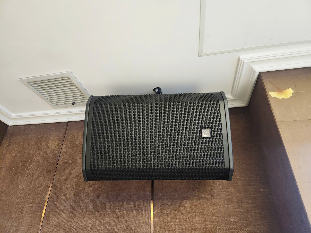 Âm Thanh Sân Khấu Hội Trường Electro-Voice & Dynacord : Tập đoàn DOJI